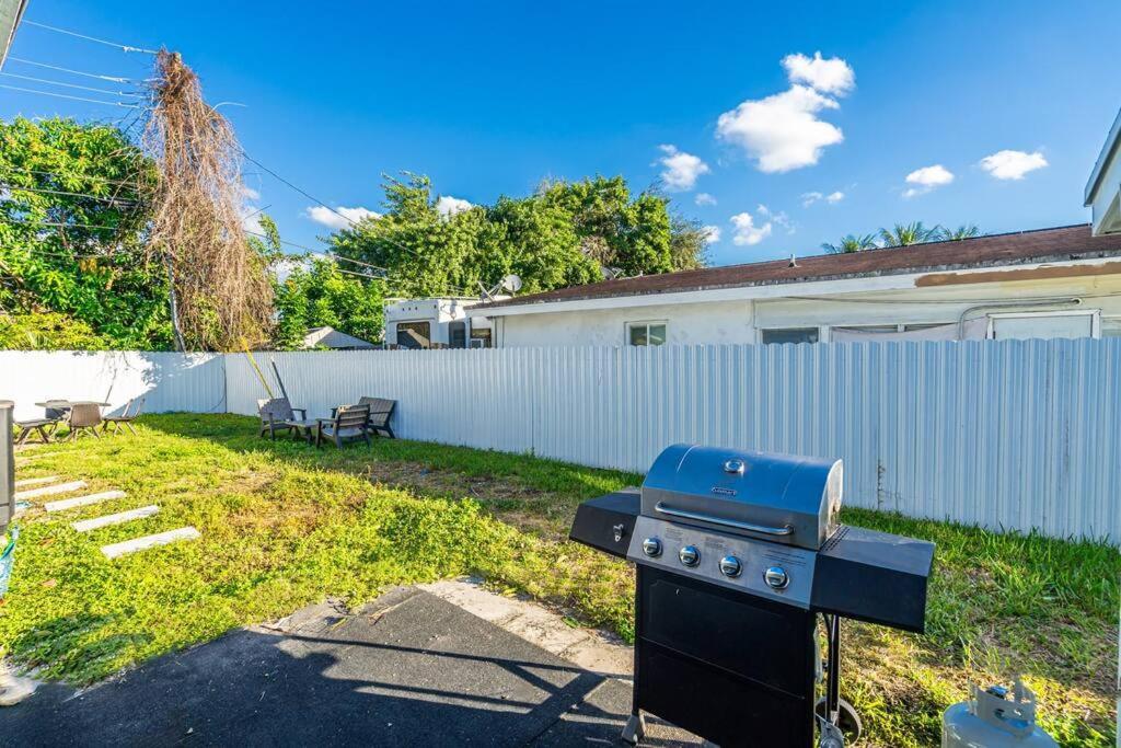 Pousada Modern Home, Heated Pool Hot-tub, 12min To Ocean Miami